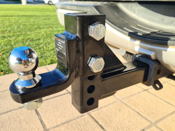adjustable height tow hitch